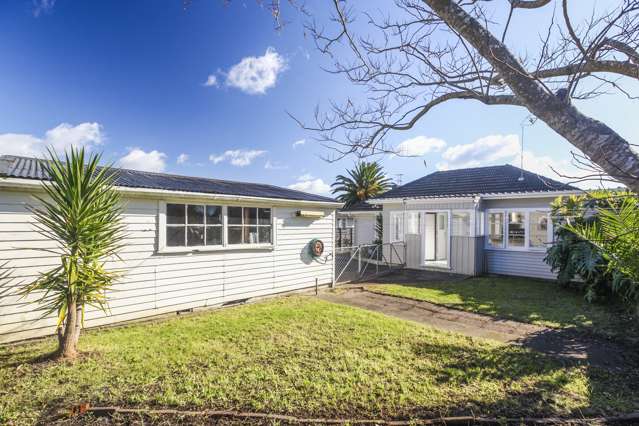 10 Vodanovich Road Te Atatu South_2