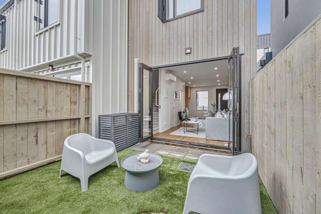 3 Bedrooms + Flexi in Grey Lynn!