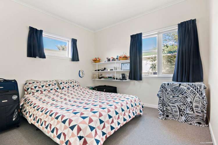 61 Sylvan Crescent Te Atatu South_10