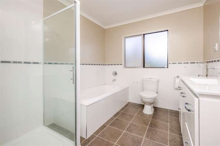 75 Mandival Avenue Flat Bush_12