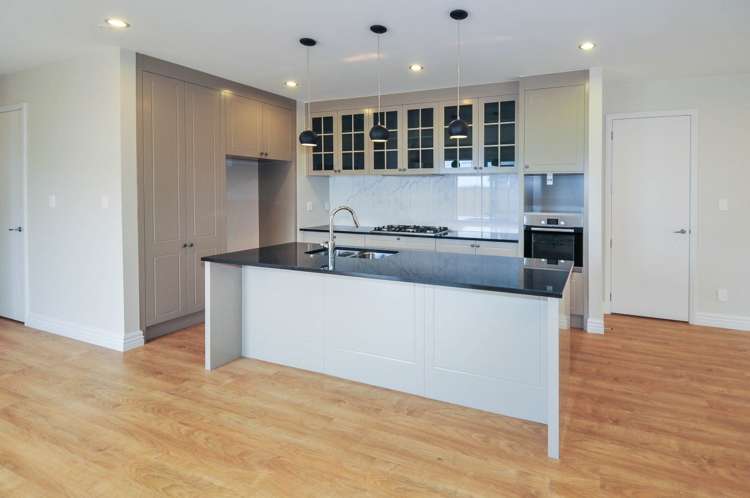 27 Caldera Drive Long Bay_10