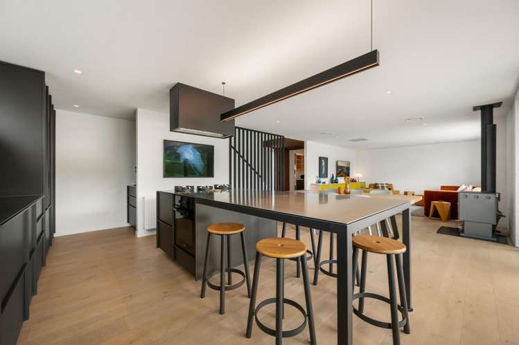 6 Fern Burn Close Wanaka_13