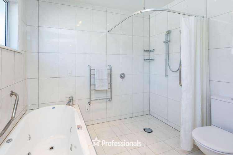 249 Fergusson Drive Heretaunga_14