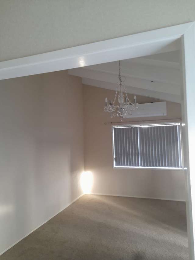 64 Marendellas Drive Bucklands Beach_2