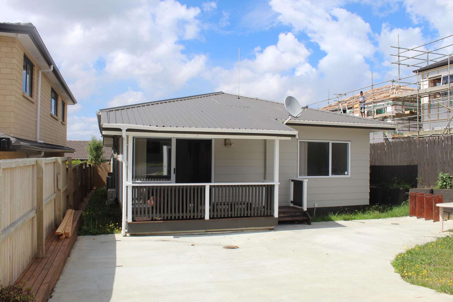 2 Bill Phillip Place Clendon Park_0