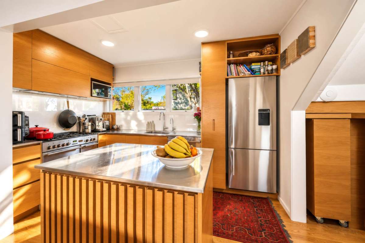 96 Ngataringa Road_1