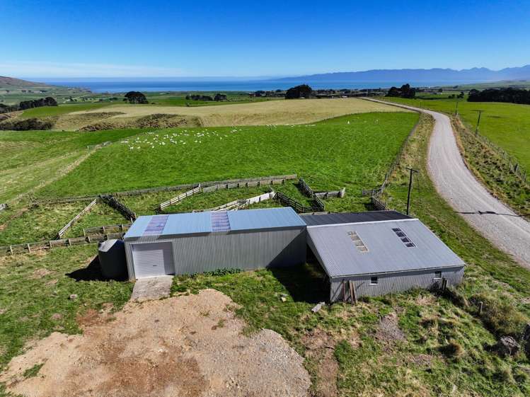 330 and 380 Falls Creek Road Orepuki_5