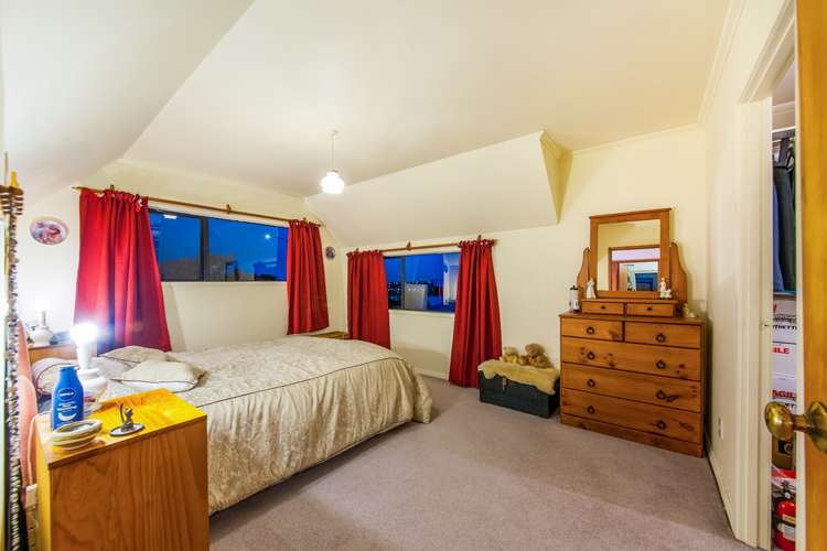 82 Rhinevale Close Henderson_16