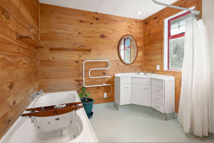 51 Lund Road Aongatete_14