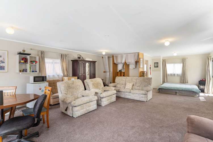 6 Gainsborough Street Manurewa_11