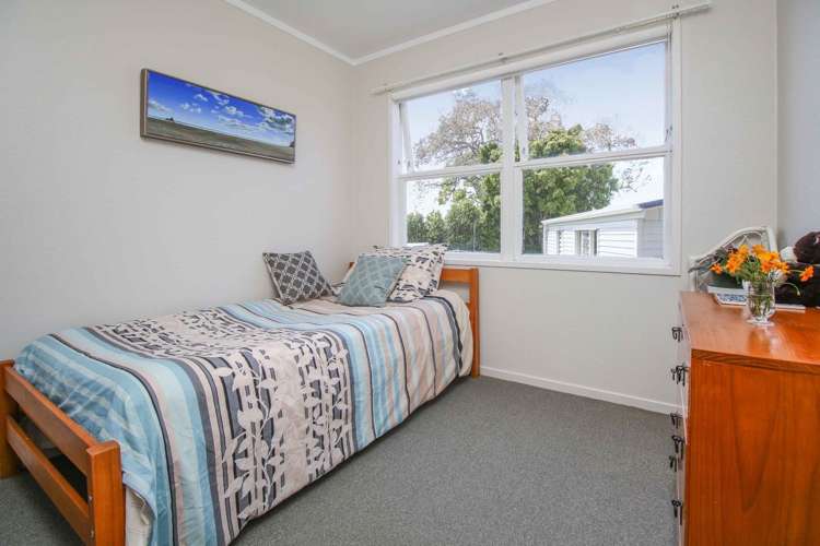 32 Sunvue Road Glen Eden_13