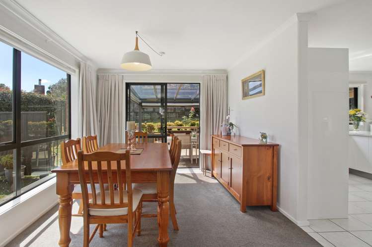 4 Waikura Drive Te Atatu Peninsula_16