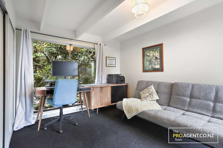 442 Huia Road Laingholm_24