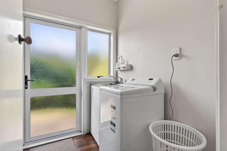 7 Doctors Hill Road Maungaturoto_19