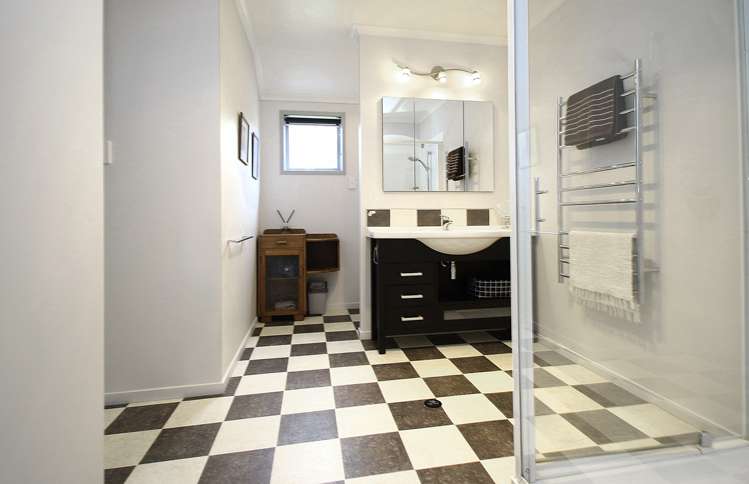 6a Queen Street Waihi_12