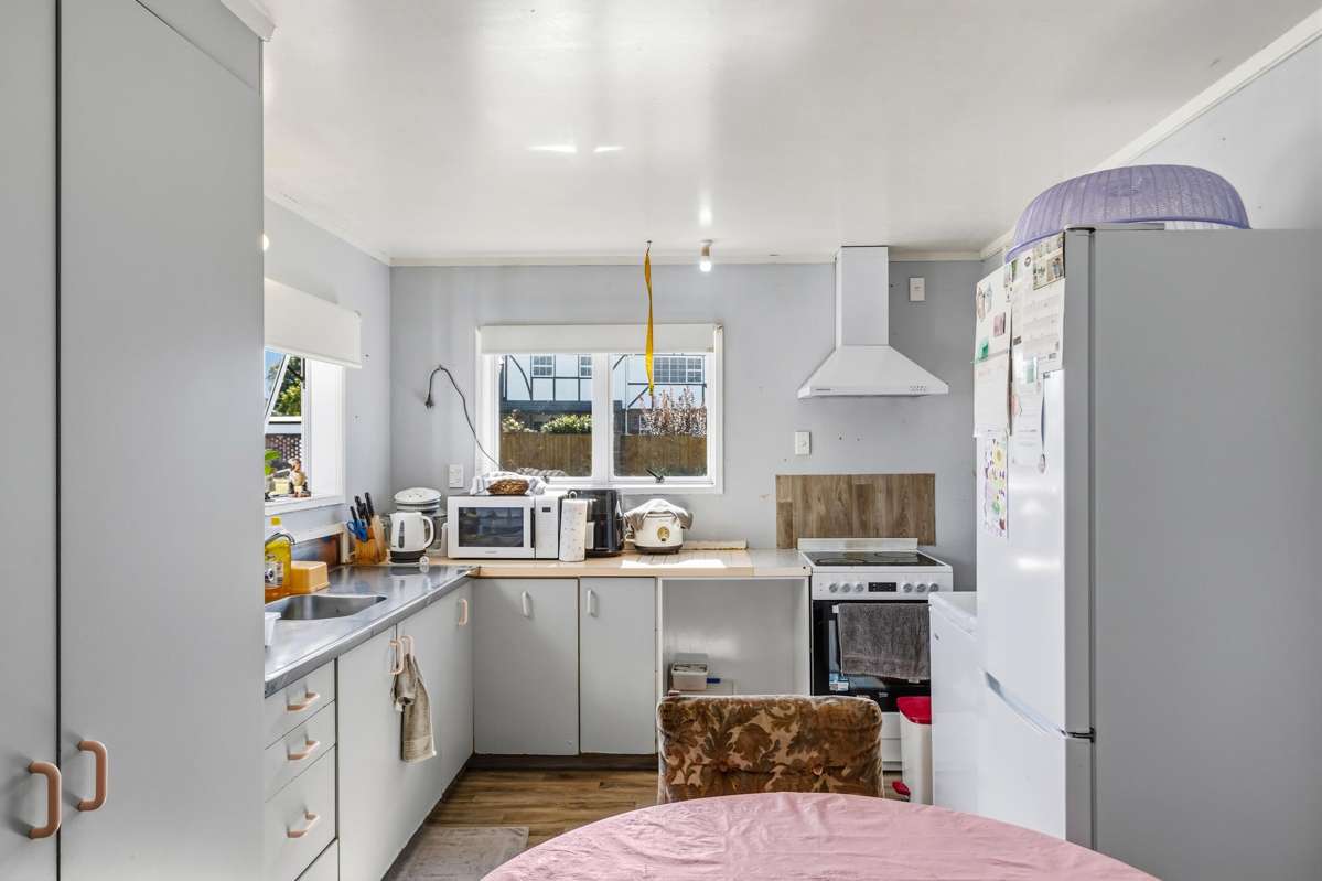 33 Coronation Road_3