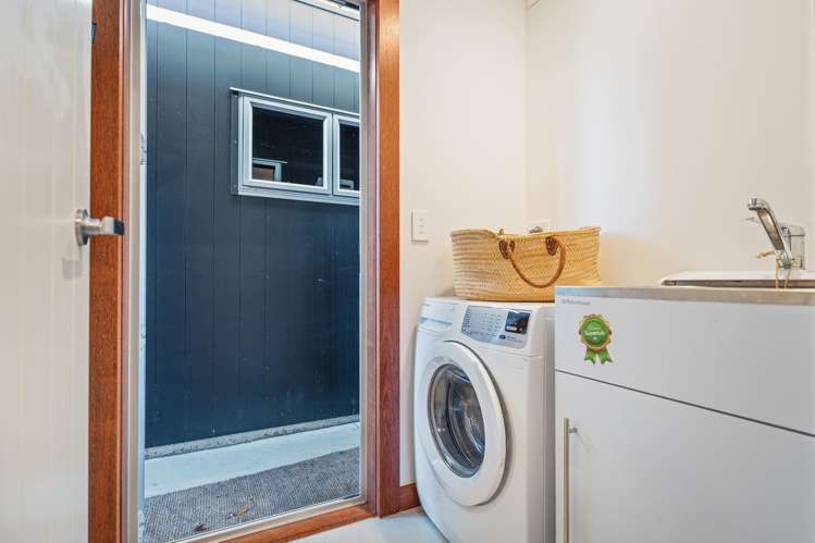 1 Summer Lane Tairua_23