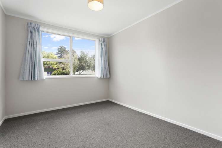 30 Onedin Place Titirangi_11