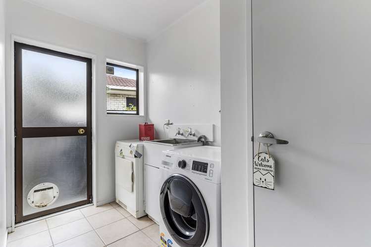 41 Lakeside Drive Pahurehure_25