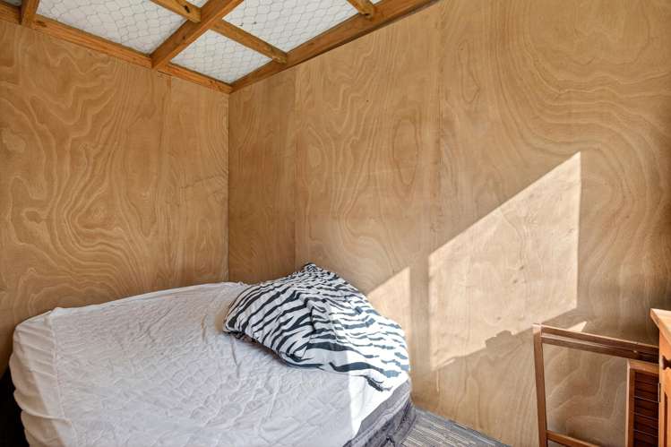 1598 Pack Spur Road Mataikona_21