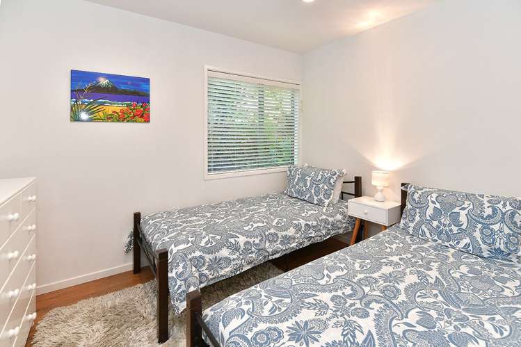 49 Cochrane Avenue Arkles Bay_9