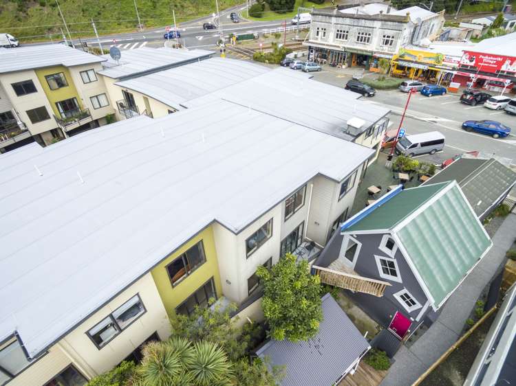 3/8 Wellington Road Paekakariki_13