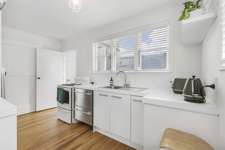 126 Grey Street Onehunga_10