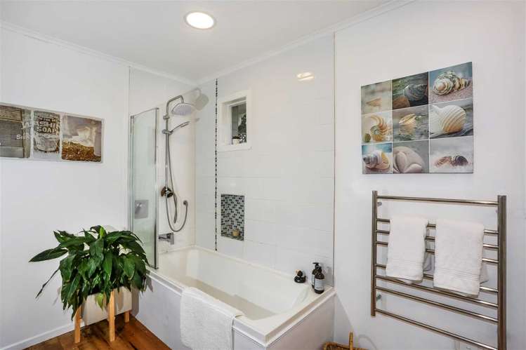 104 Kaihau Road Waiuku_19