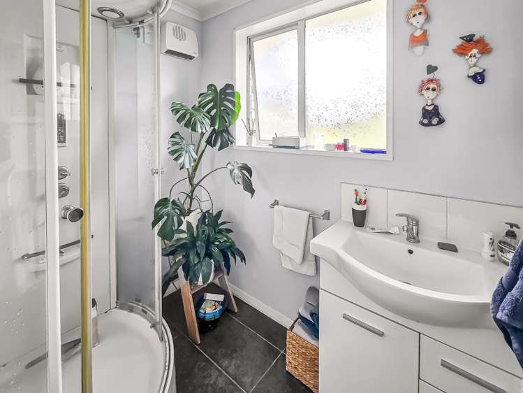 7 Crampton Road Reefton_8