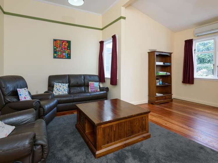 26 Hiropi Street Newtown_4