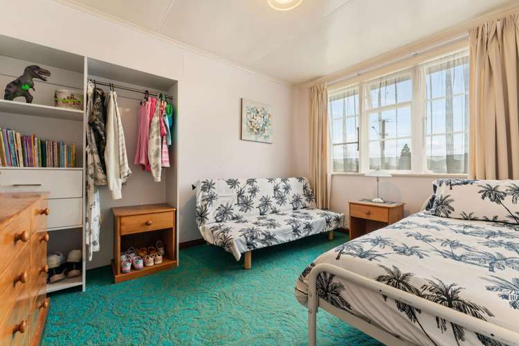 29 Twentythird Avenue Gate Pa_9