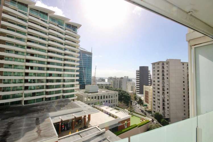 1310/10 Waterloo Quadrant Auckland Central_1