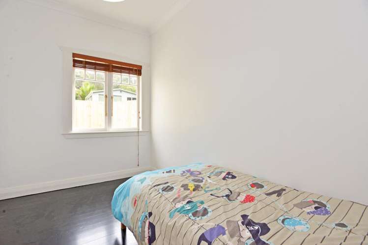 42 Western Road Laingholm_9