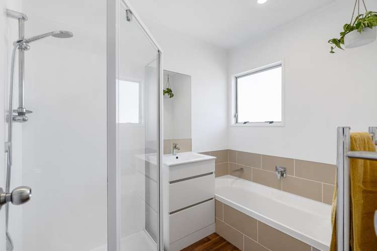 40 Elmwood Crescent Pukete_11