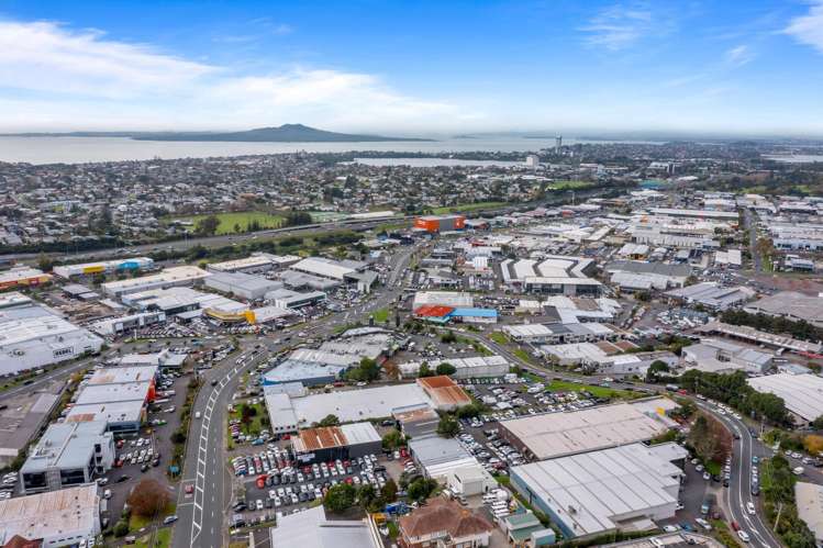 D/192 Wairau Road Wairau Valley_2