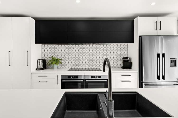 34 Arbuckle Road Frimley_9