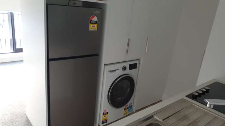 404/2 Colombo Street Newtown_2