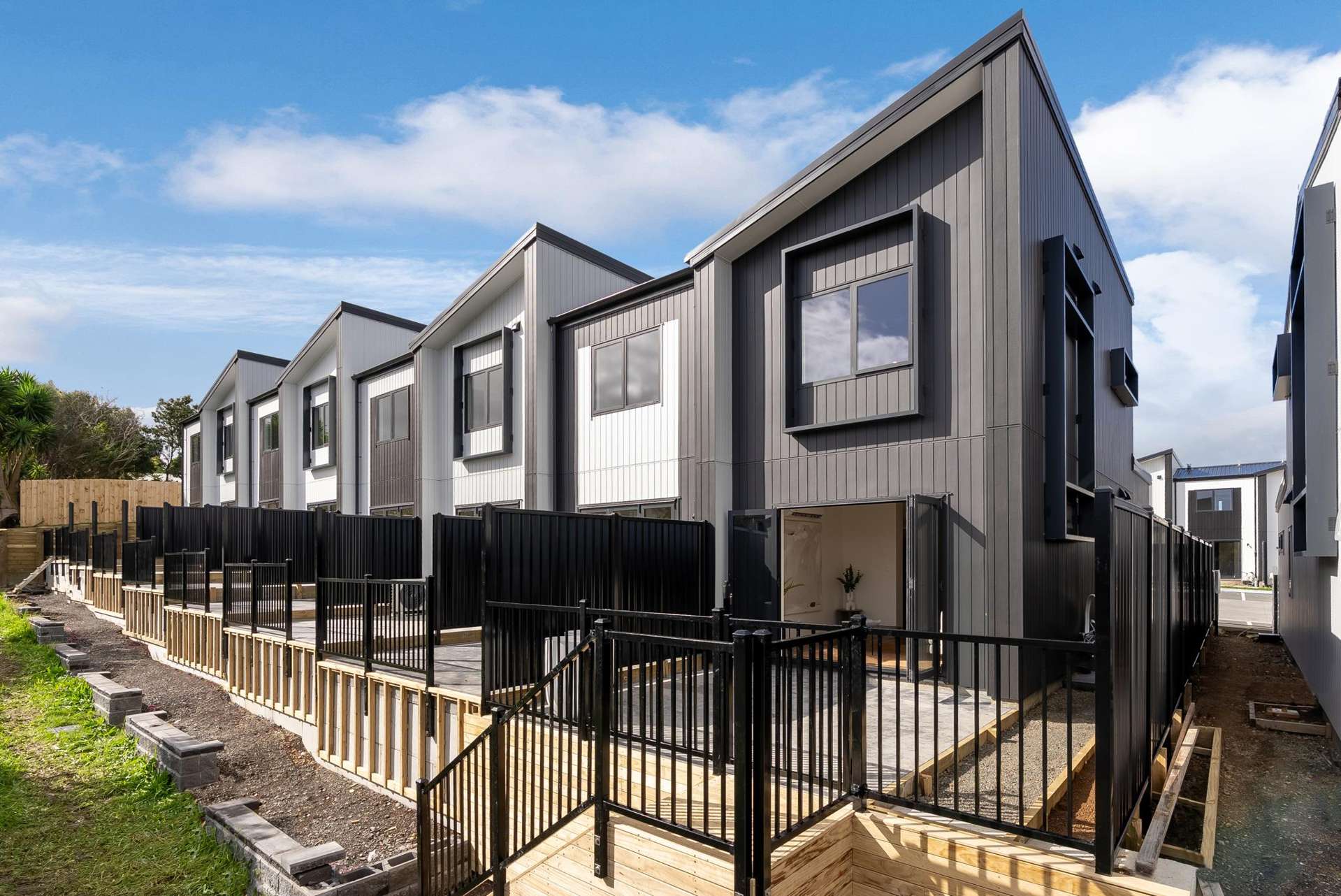 1/6 Ngaroma House Drive Hobsonville_0
