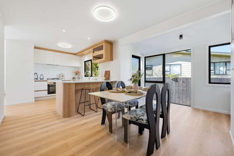 37 & 37A Glennandrew Drive Half Moon Bay_15