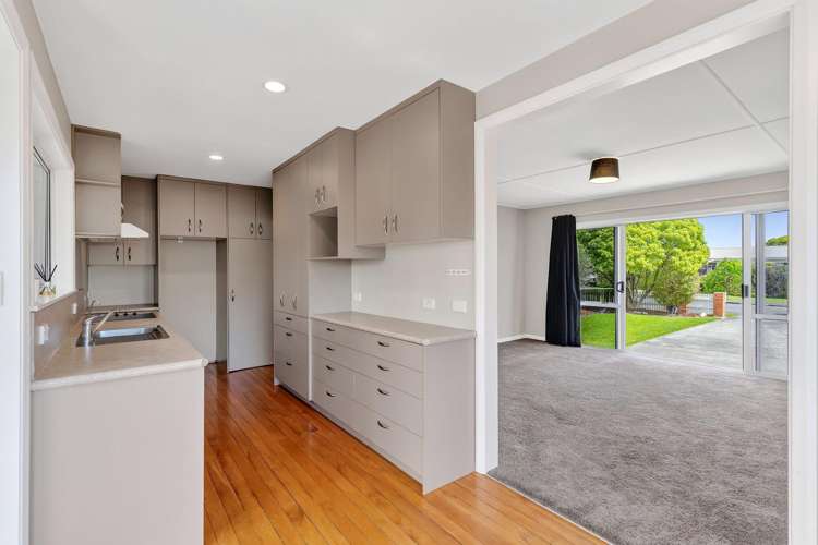 13 Dickens Street Stoke_6