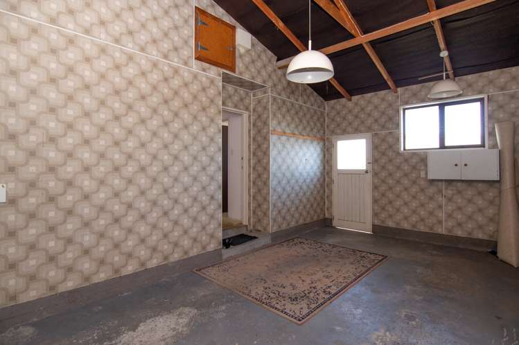 3a Huata Place West End_9