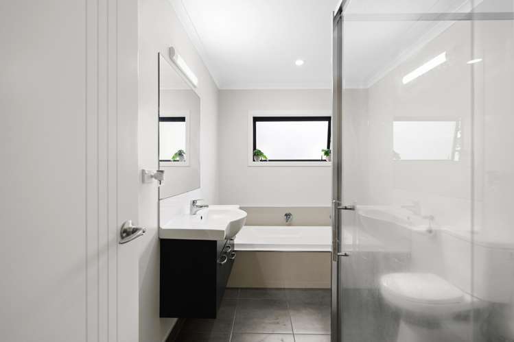 25 Stan Heather Drive Glenview_12