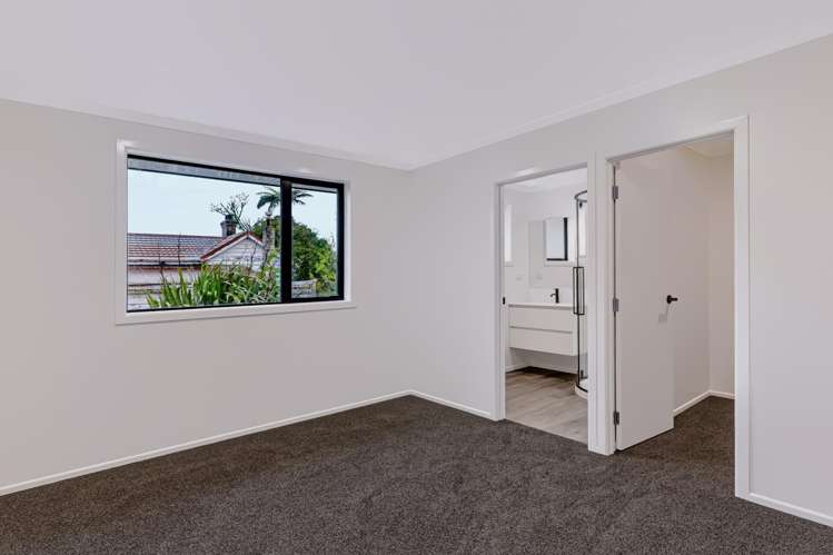 28b Cloten Road Stratford_15