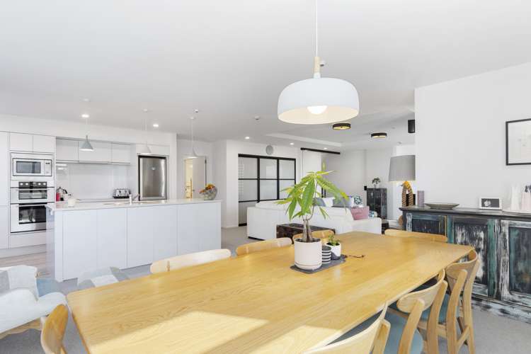 2/48 Dp Marine Parade Mount Maunganui_5