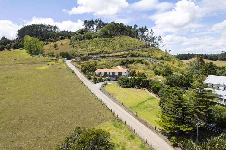 113 Church Road Ngararatunua_27