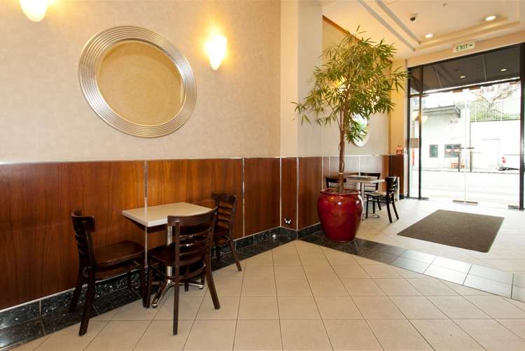 8b/13 Mount Street Auckland Central_9