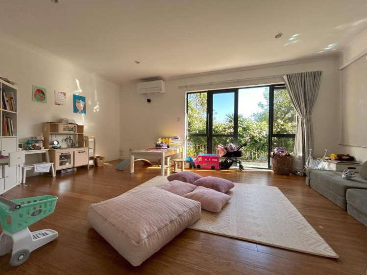 12b Kimberly Grove Greenhithe_7
