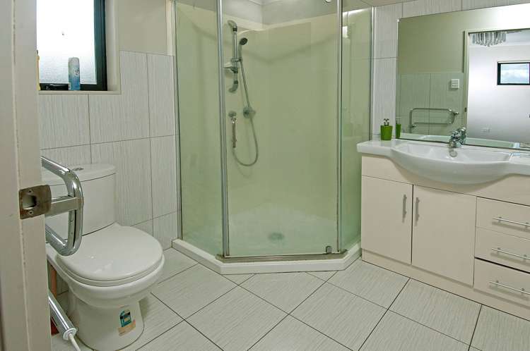 24 Kereru Rise Papakura_9