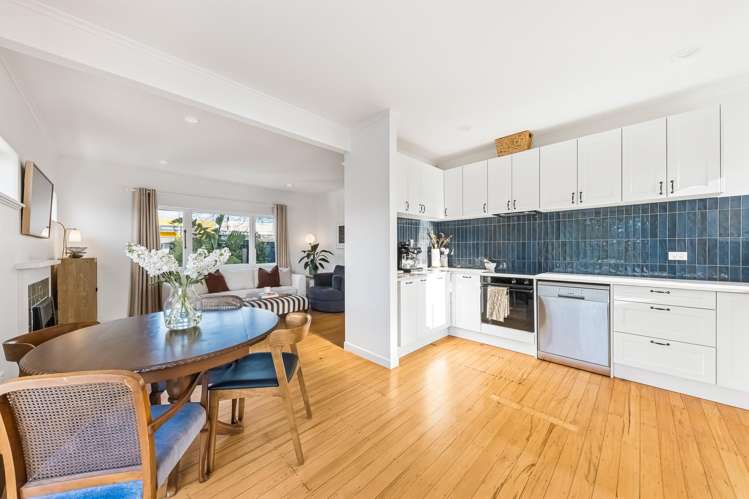 1/150 East Coast Road Forrest Hill_12