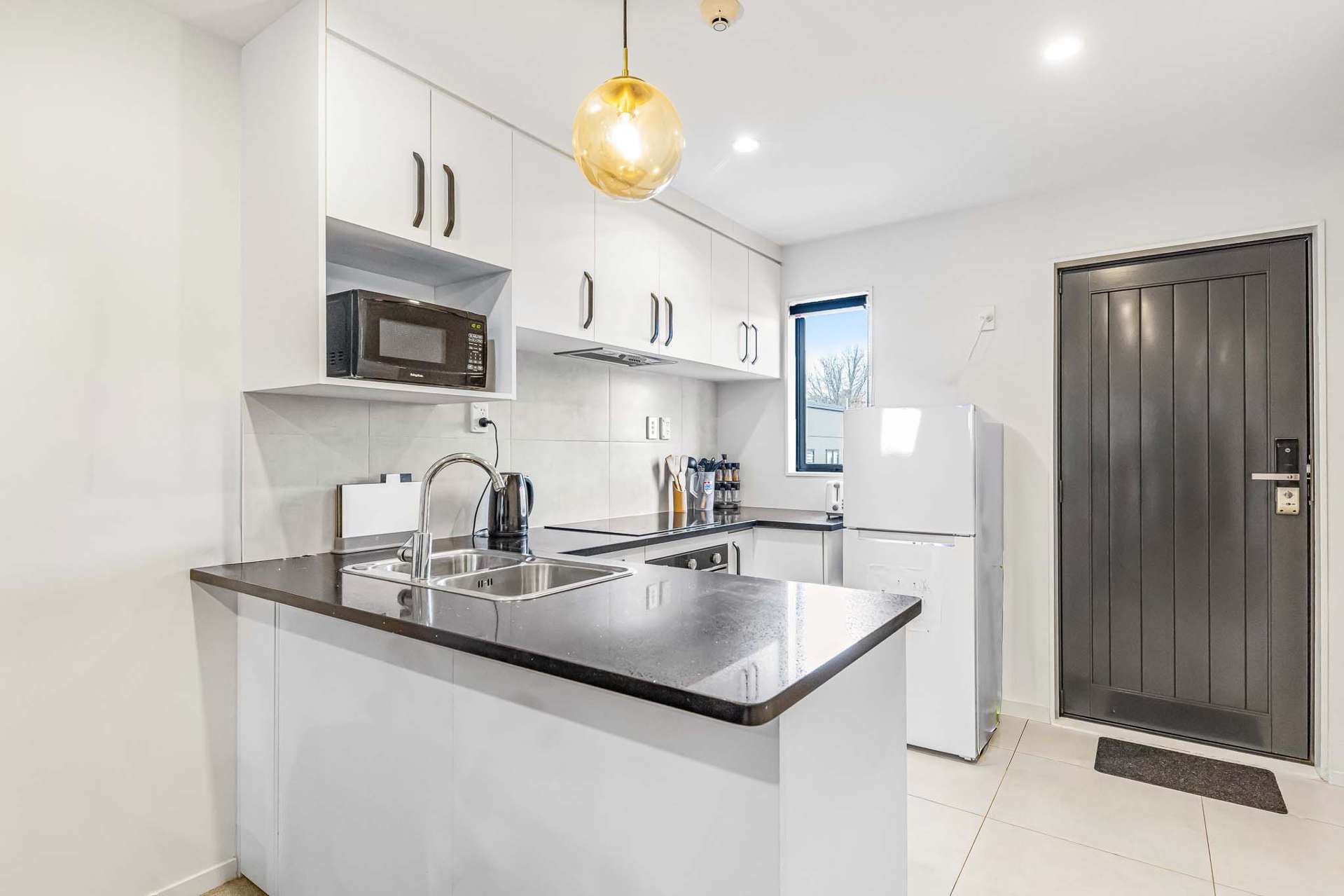 19/18 Hewlett Road Massey_0